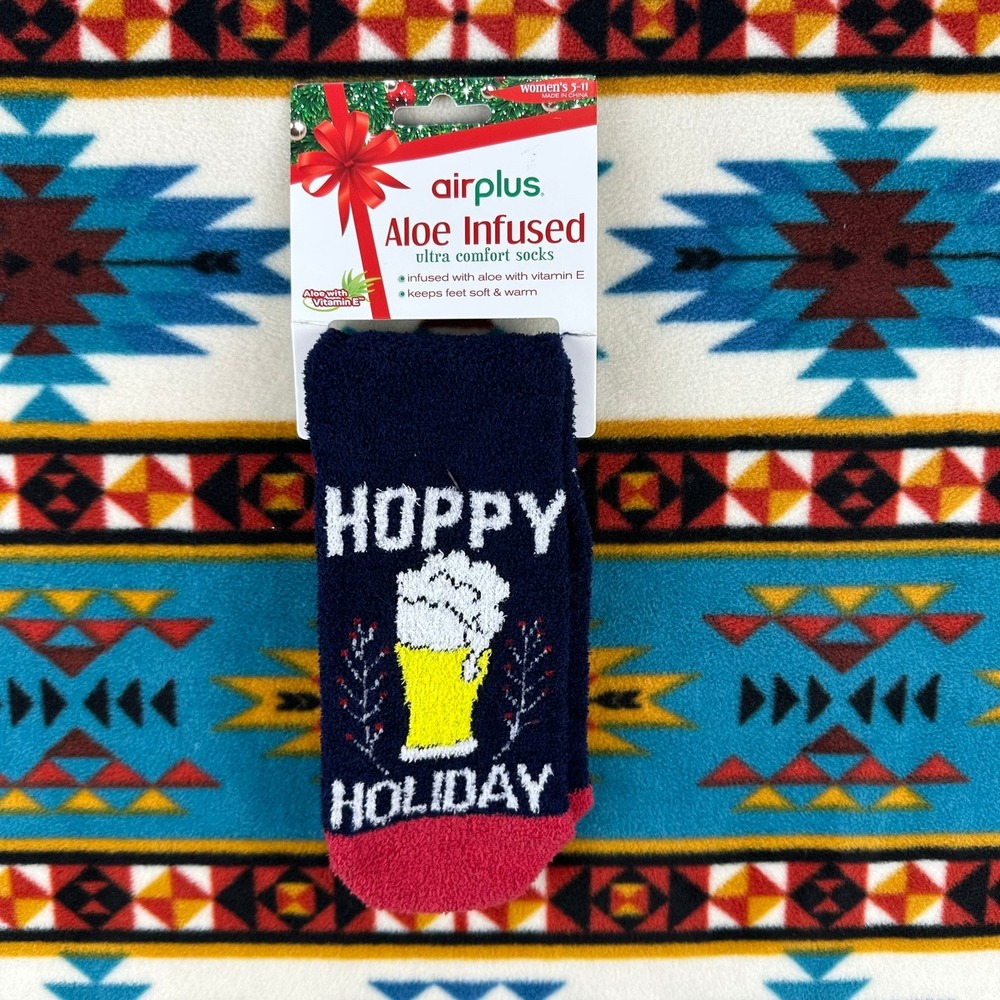 Airplus Hoppy Holiday Socks Aloe Infused Ultra Comfort Womens Size‎ 5-11
